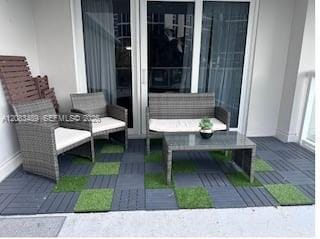 19201 Collins Avenue — photo 10