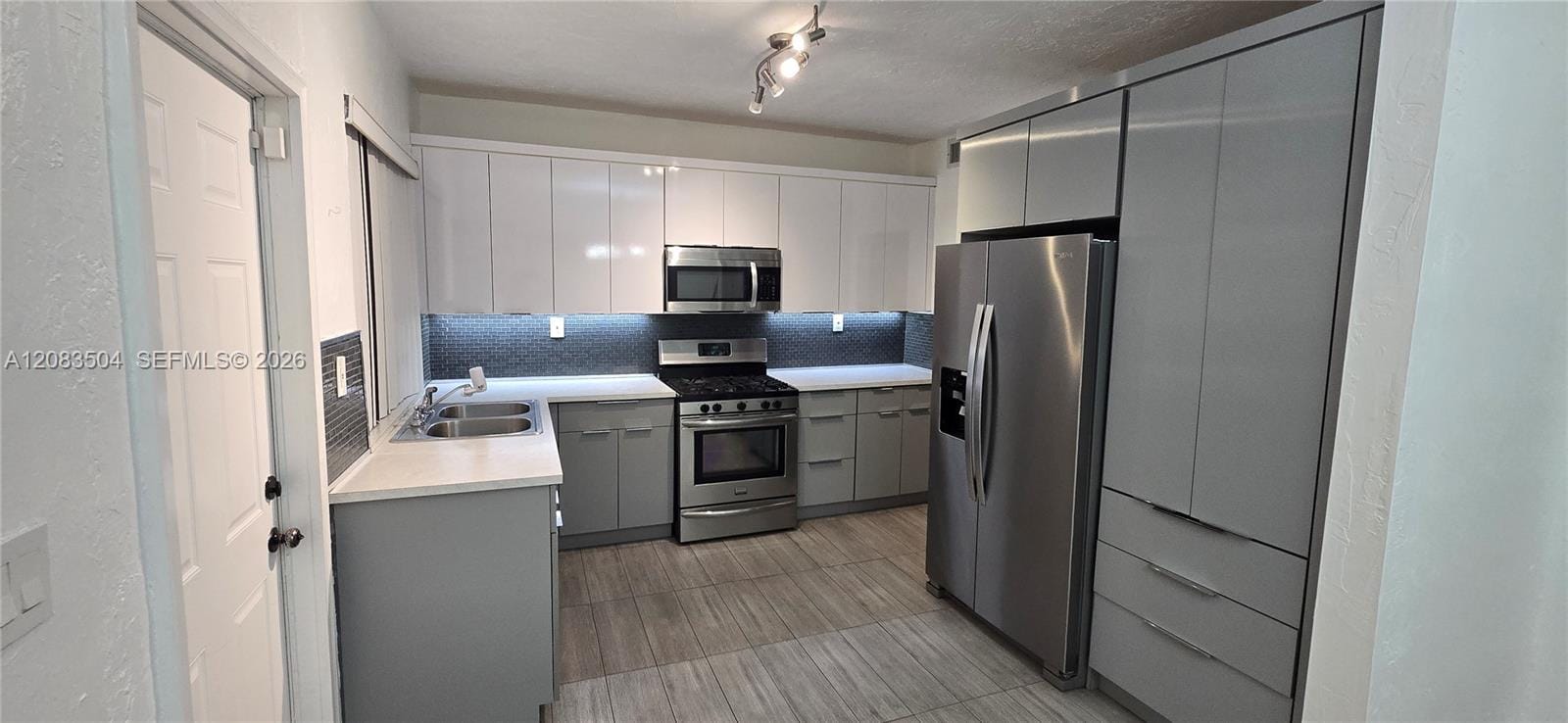 455 NE 131st Street, North Miami, FL 33161