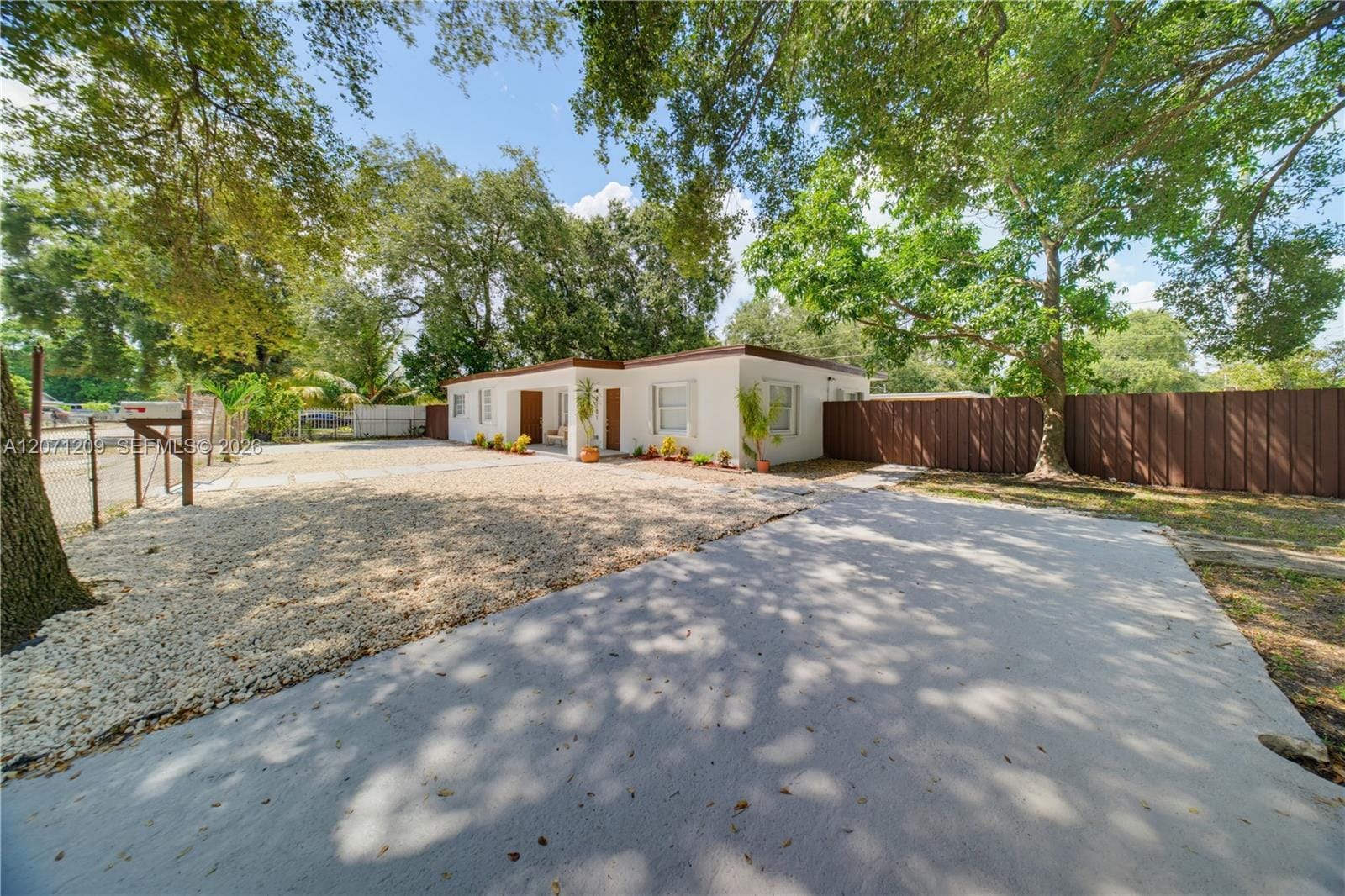 2101 NW 93rd Terrace, Miami, FL 33147 photo 3