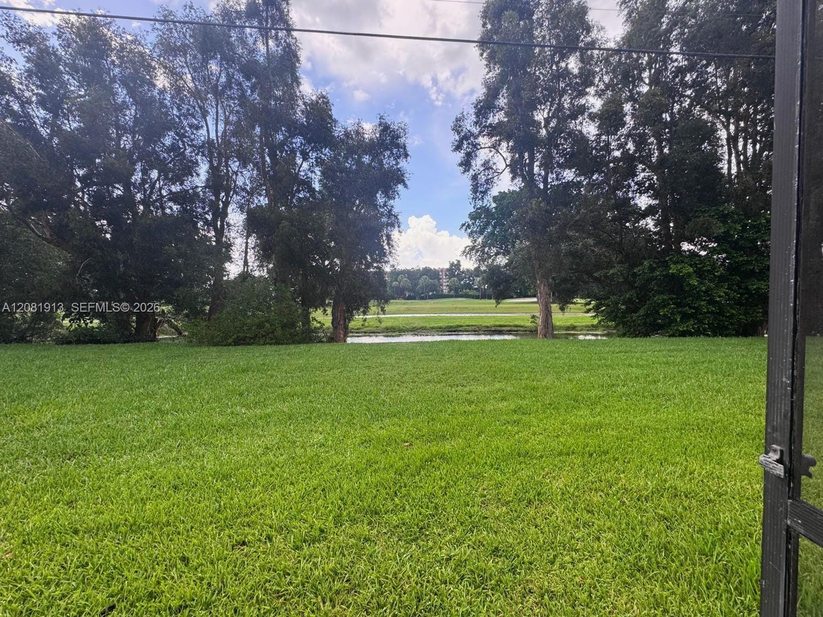 10325 NW 11th Street 101, Pembroke Pines, FL 33026