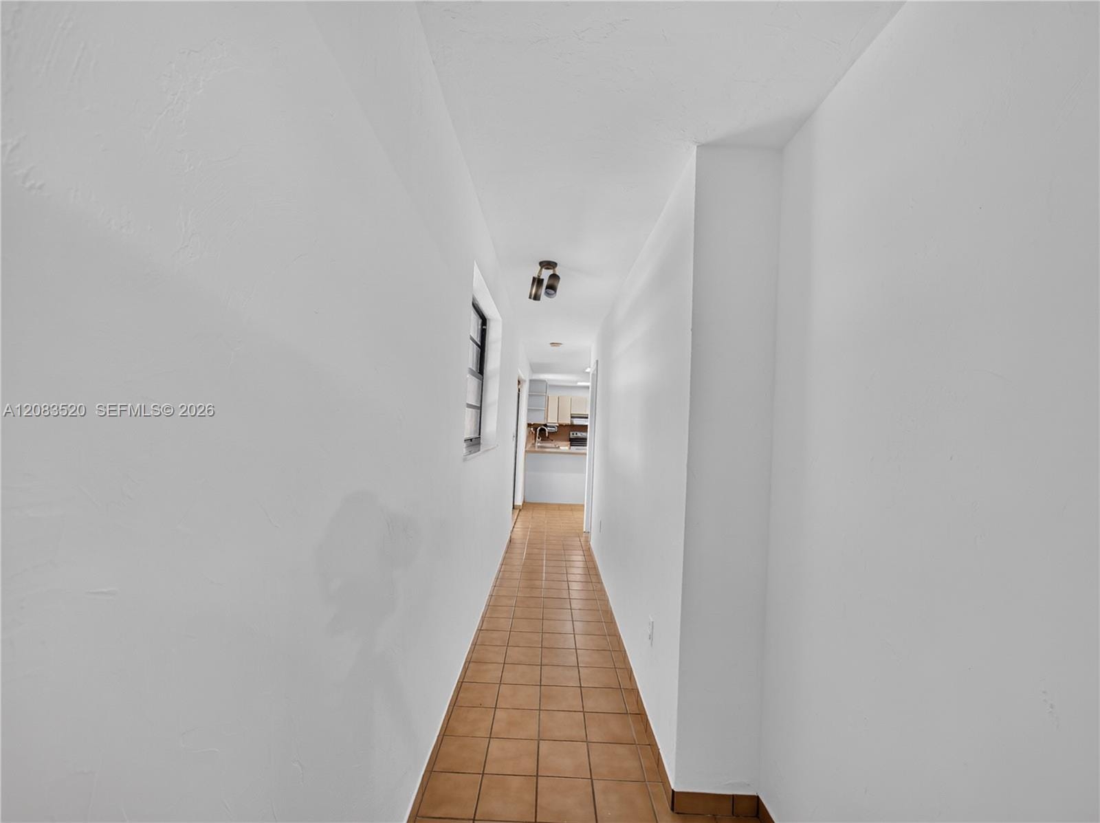 6240 SW 20th Terrace — photo 2