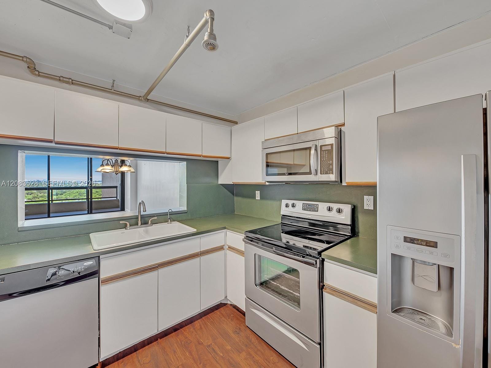 2555 Collins Avenue 1604, Miami Beach, FL 33140 photo 19