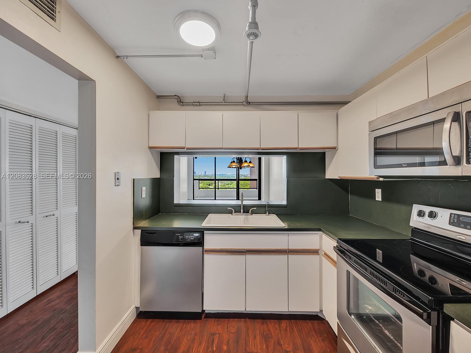 2555 Collins Avenue 1604, Miami Beach, FL 33140 photo 20