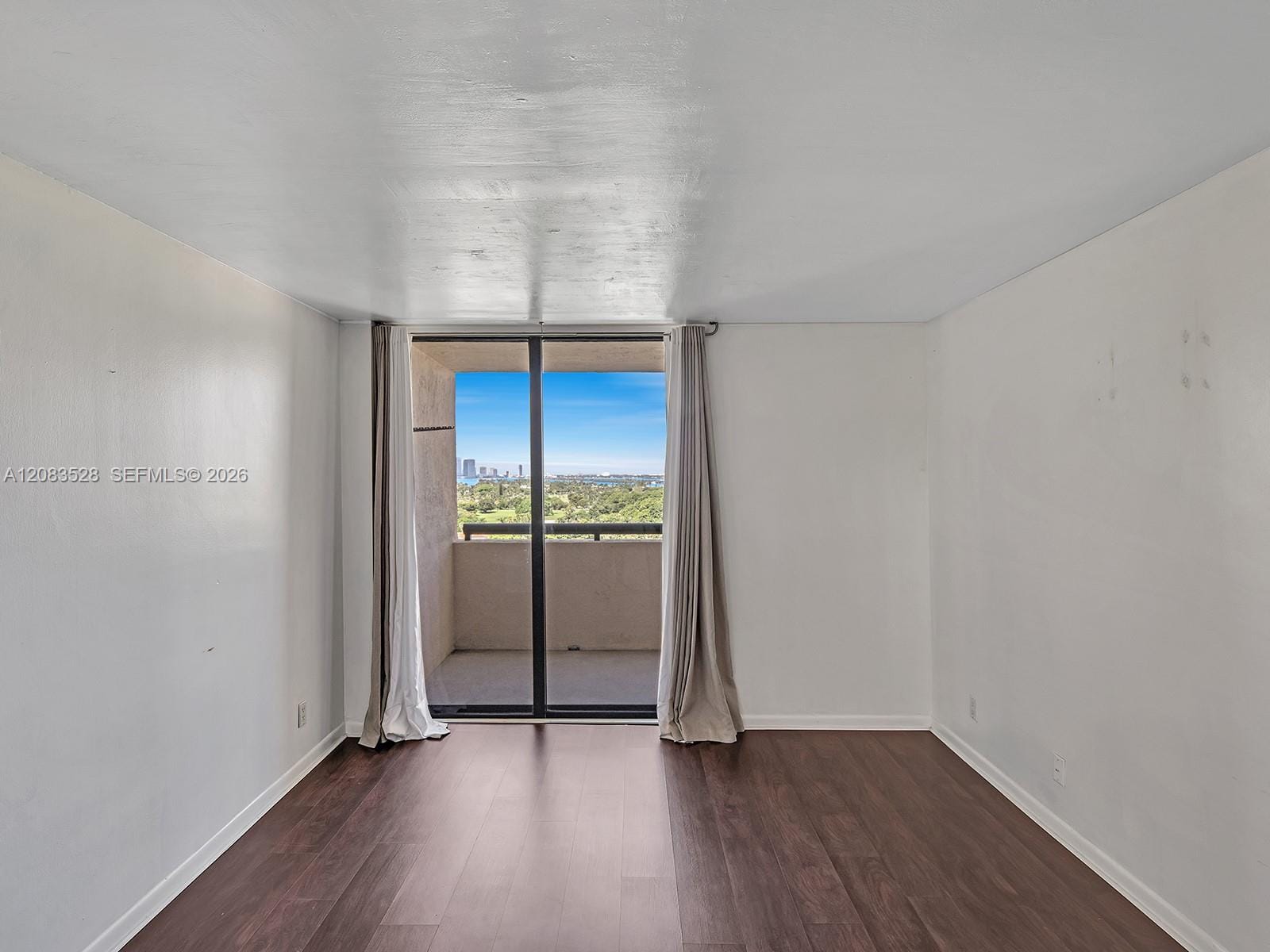 2555 Collins Avenue 1604, Miami Beach, FL 33140 photo 26