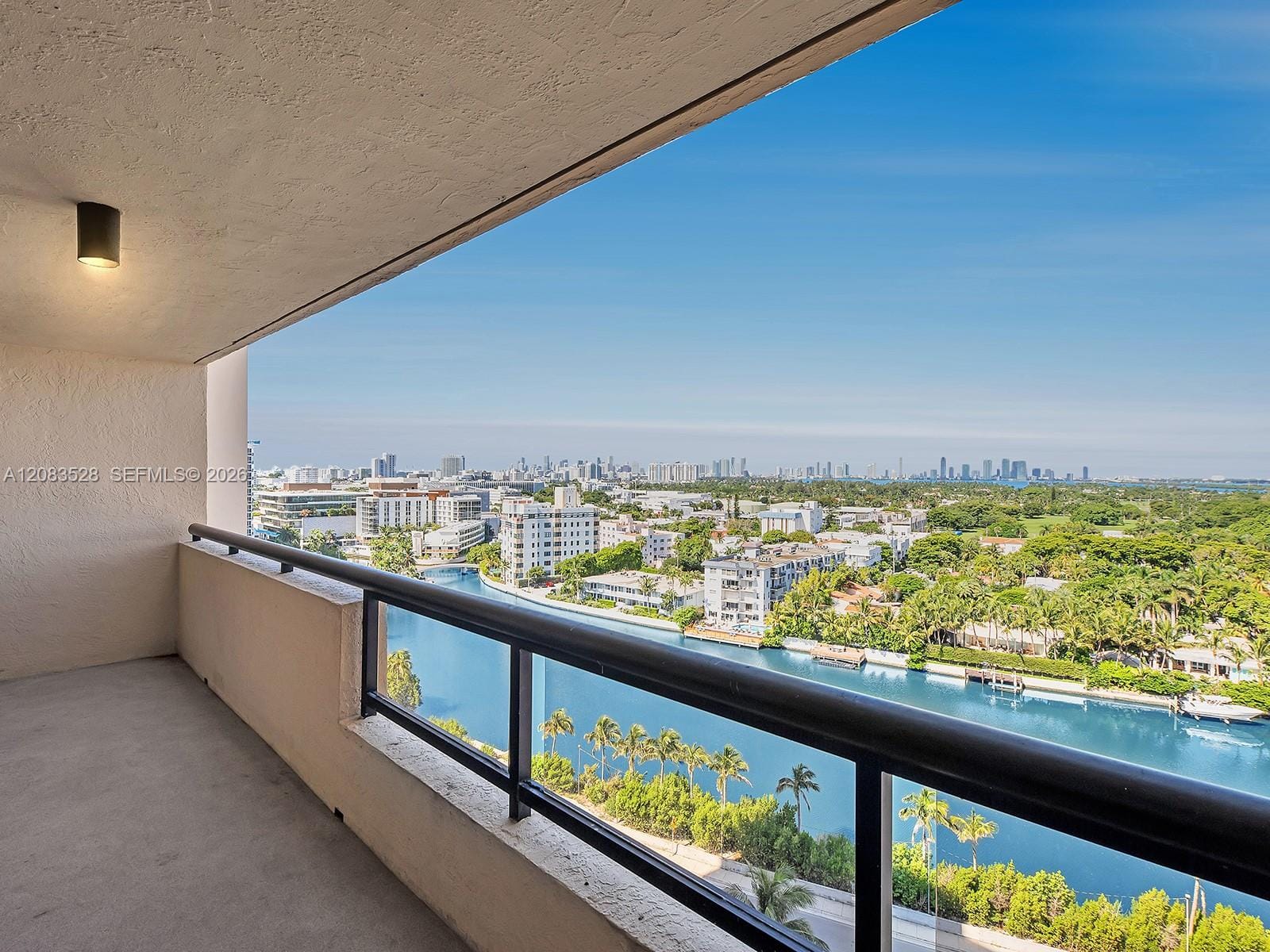 2555 Collins Avenue 1604 — photo 10