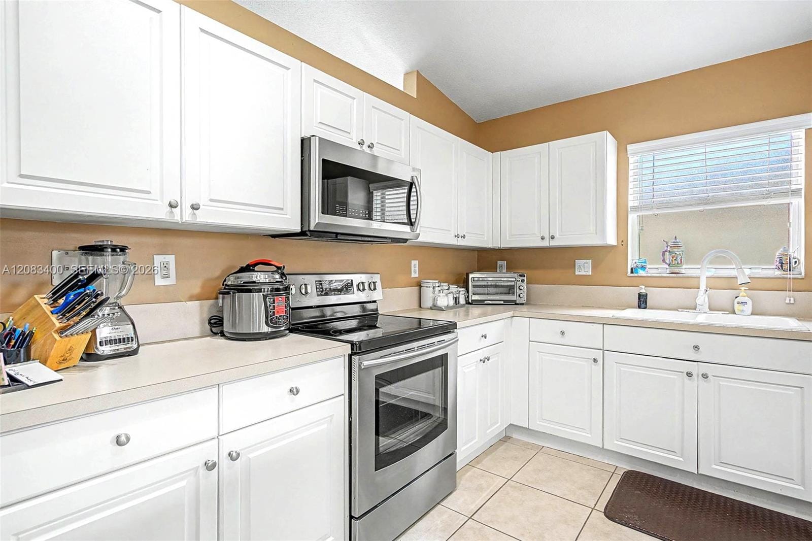 14033 SW 155 Court — photo 11