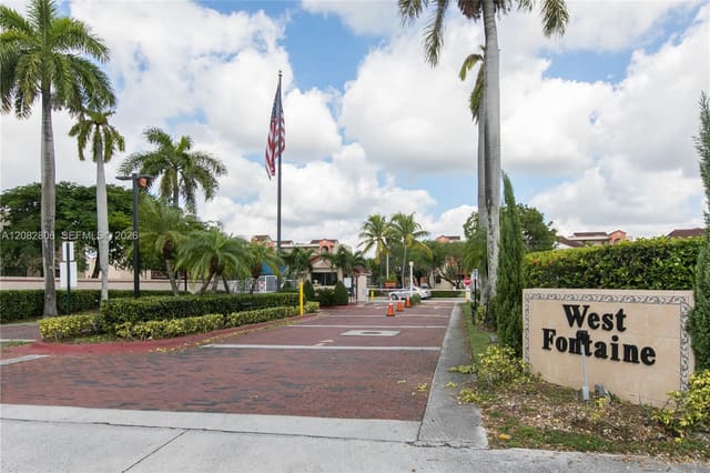10241 NW 9 Street Circle 109-5, Miami, FL 33172