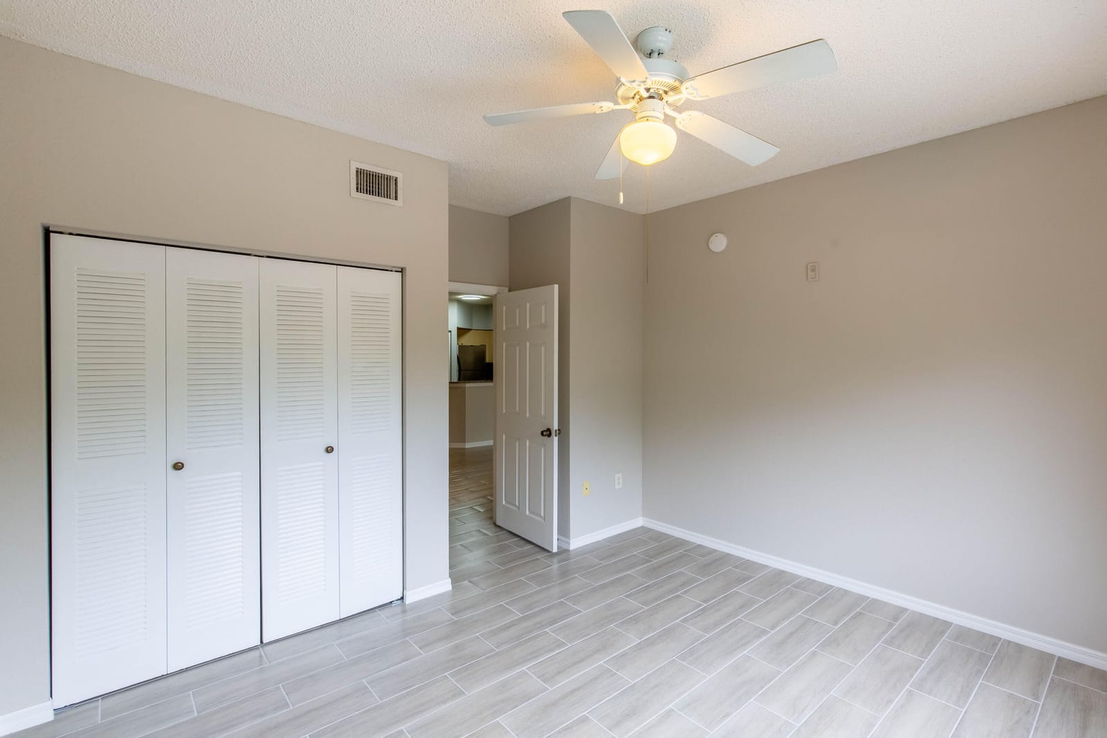 350 Crestwood Circle 203, Royal Palm Beach, FL 33411 photo 13