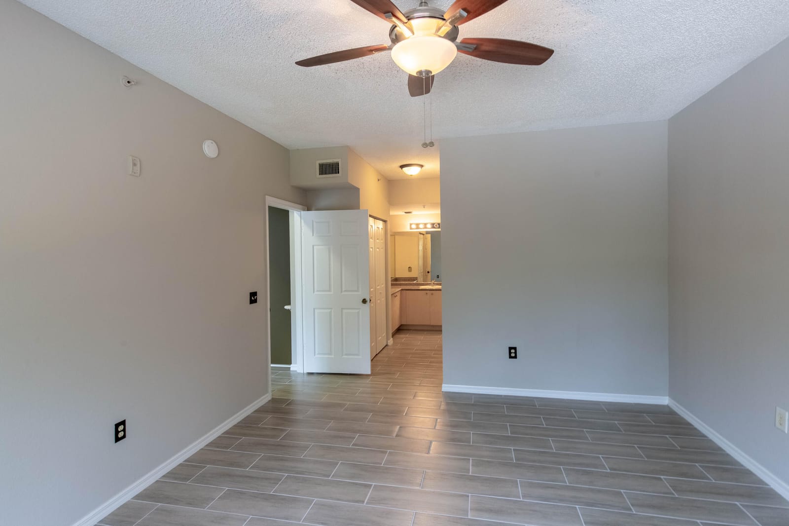 350 Crestwood Circle 203, Royal Palm Beach, FL 33411 photo 15