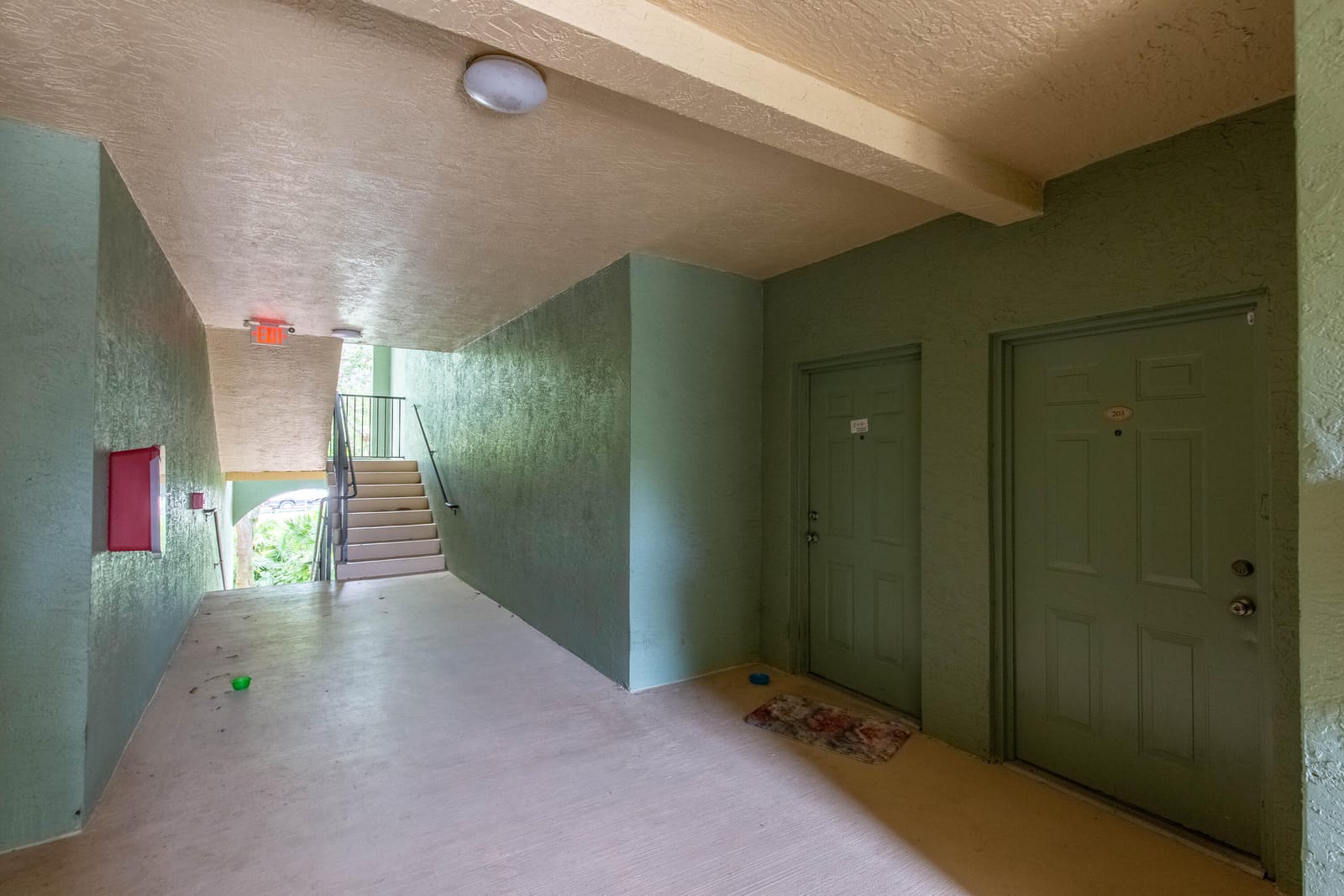 350 Crestwood Circle 203, Royal Palm Beach, FL 33411 photo 4