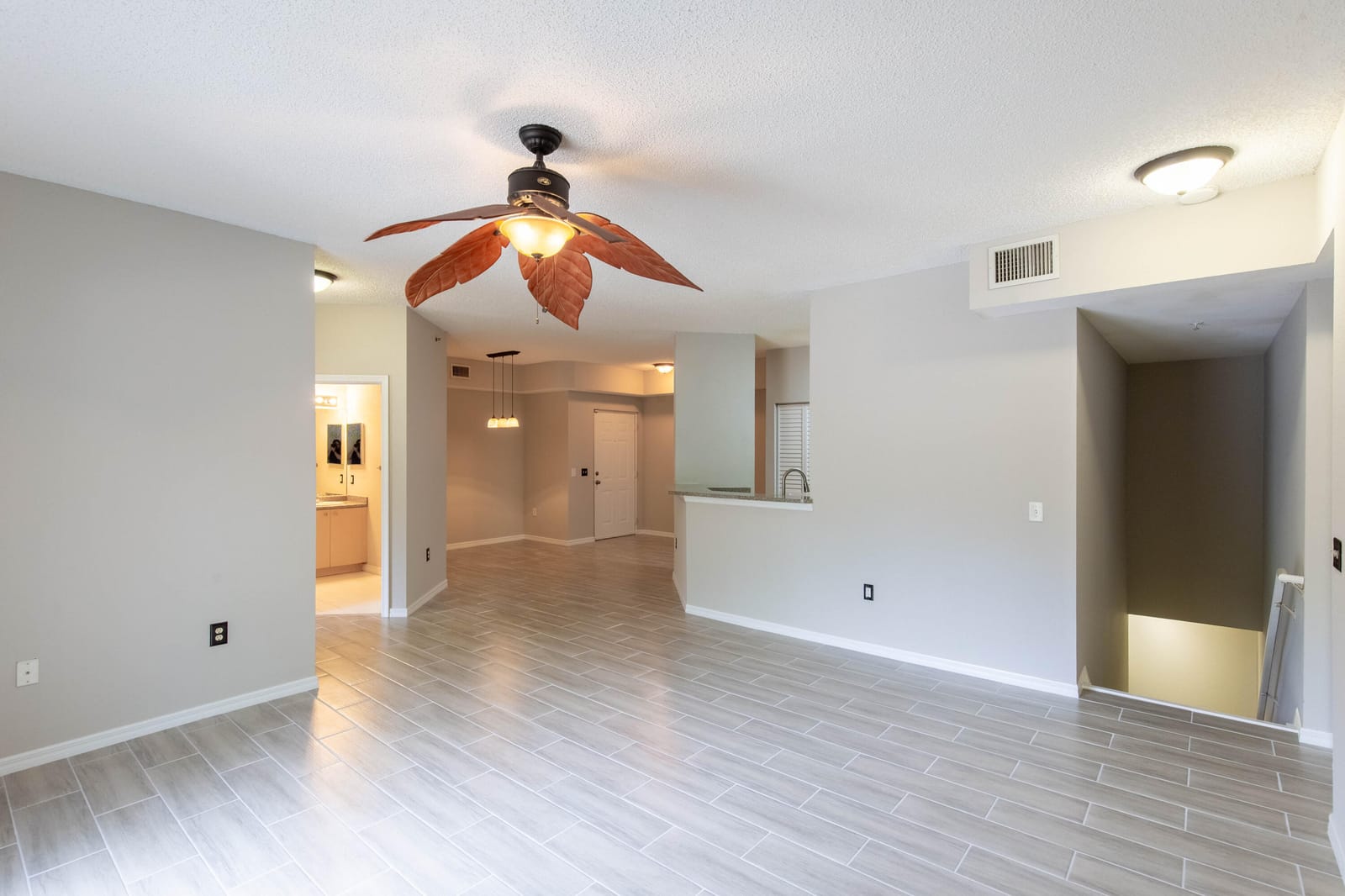 350 Crestwood Circle 203, Royal Palm Beach, FL 33411 photo 8