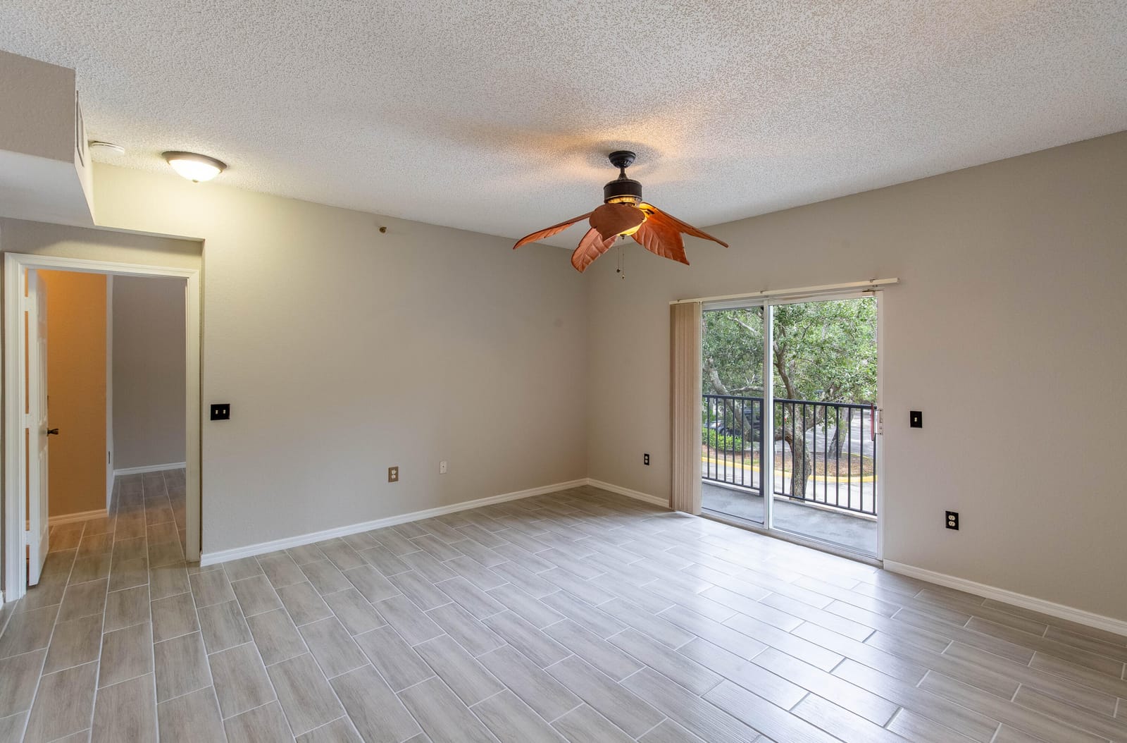 350 Crestwood Circle 203, Royal Palm Beach, FL 33411 photo 9