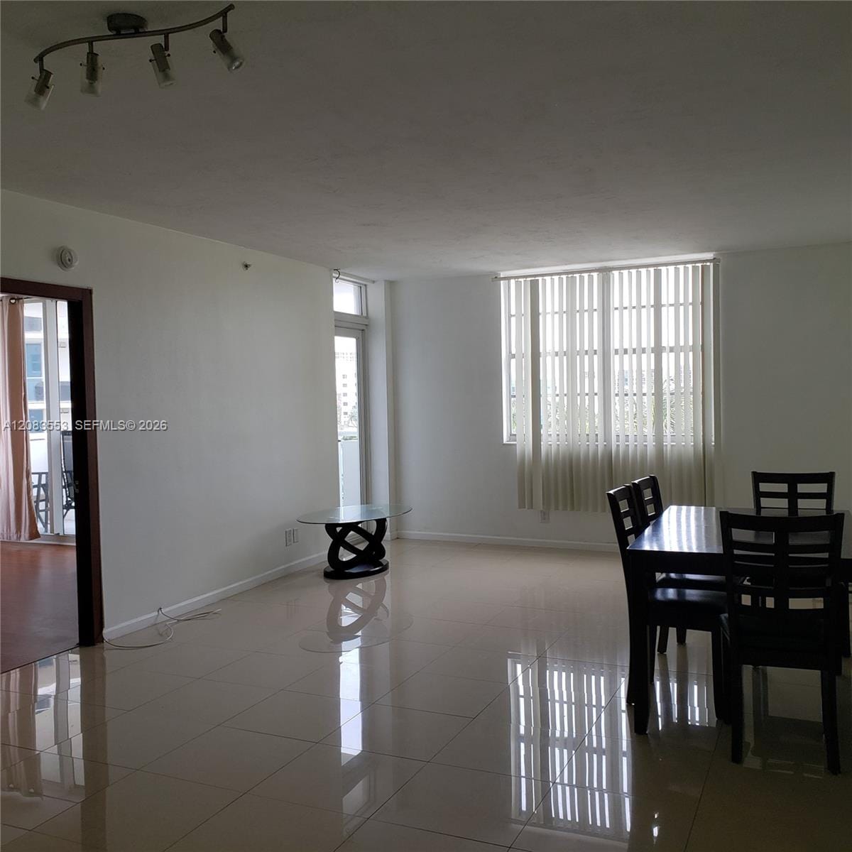 3001 S Ocean Drive 527, Hollywood, FL 33019