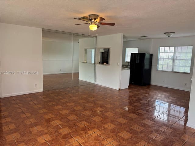 717 SW 79th Avenue, North Lauderdale, FL 33068