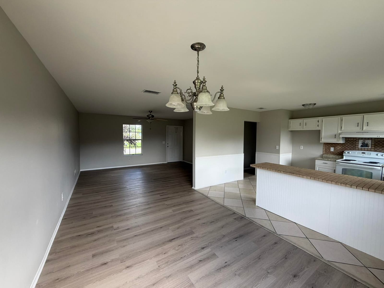 2931 SW BIRTLE Court — photo 3