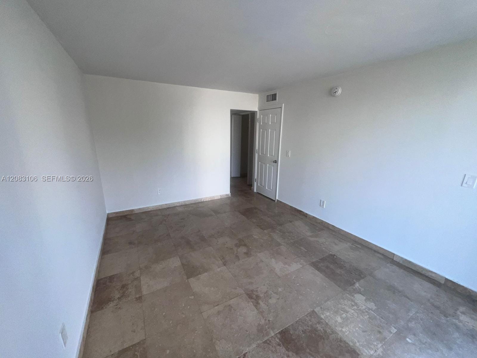 1801 S Treasure Drive 429 — photo 10