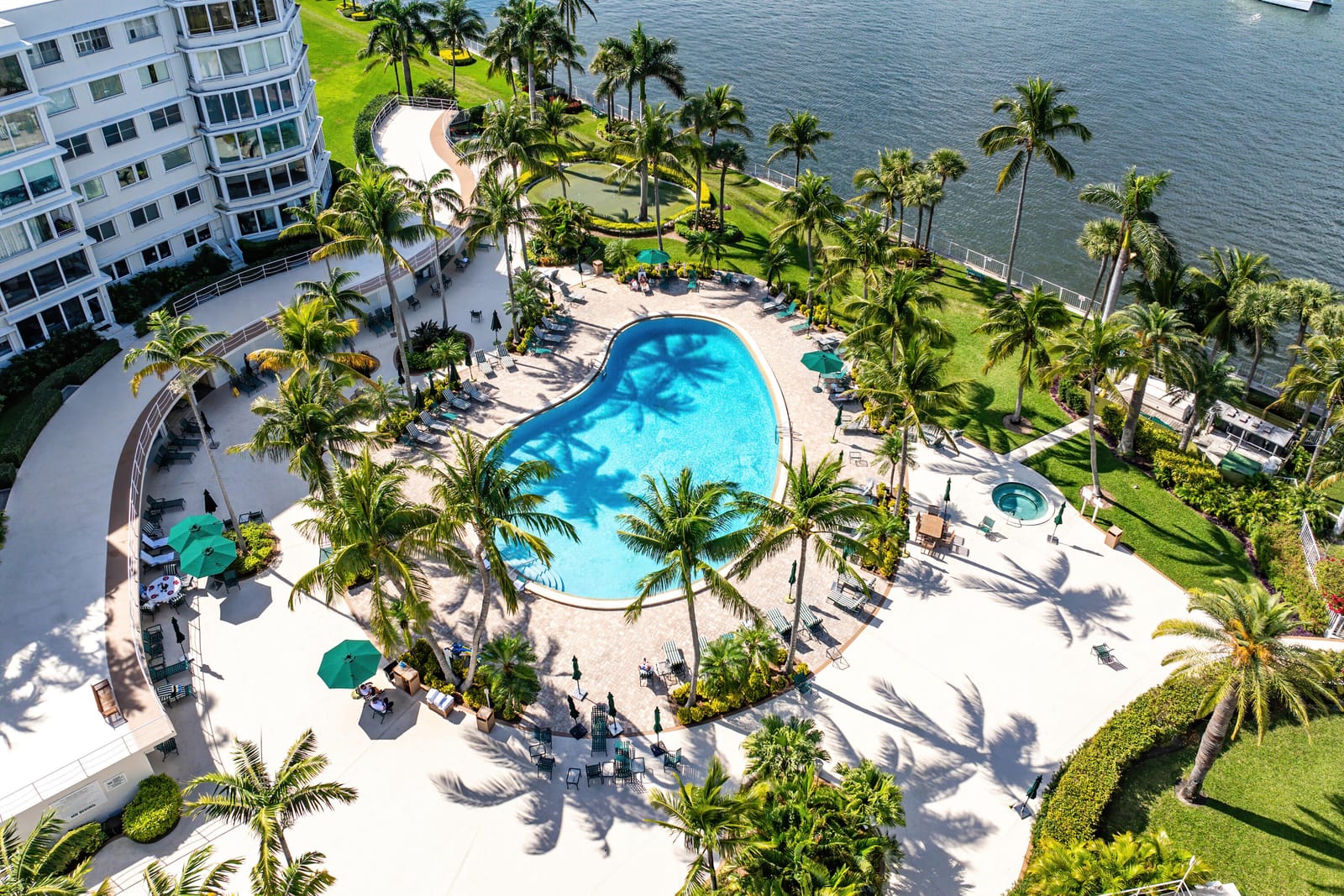 44 COCOANUT Row 526B, Palm Beach, FL 33480 photo 21