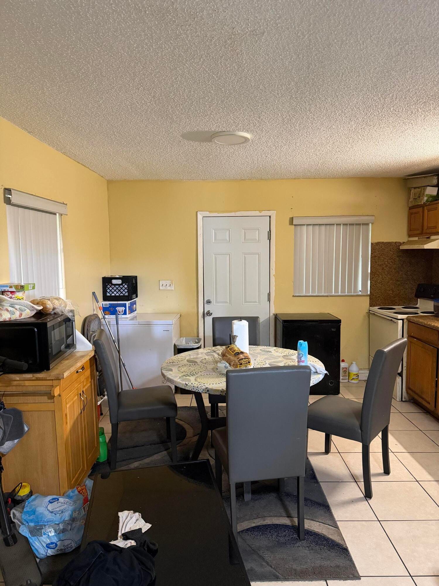 2605 NW 14TH Street — photo 3