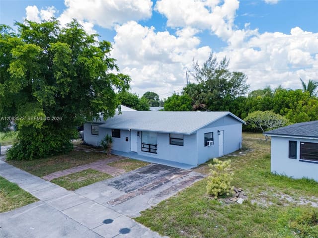 1421 NW 32nd Avenue, Lauderhill, FL 33311