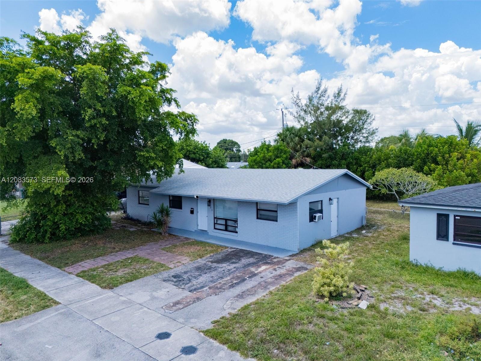 1421 NW 32nd Avenue, Lauderhill, FL 33311