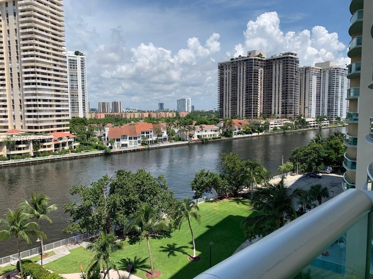 19390 Collins Avenue 805 — photo 2