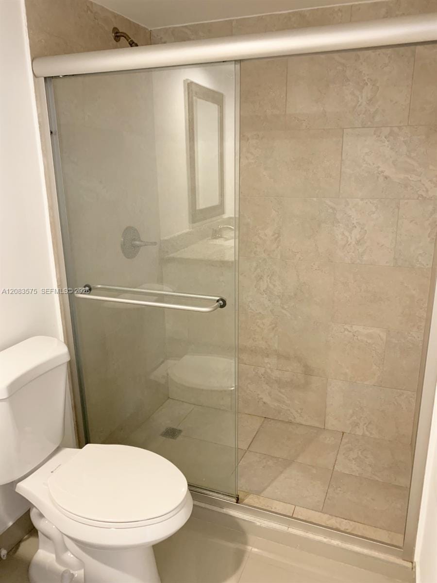 19390 Collins Avenue 805 — photo 12