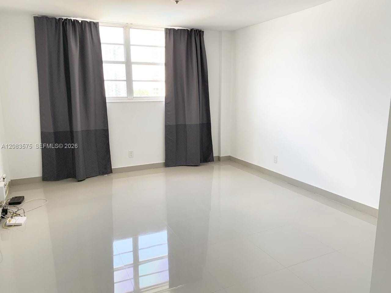 19390 Collins Avenue 805 — photo 10