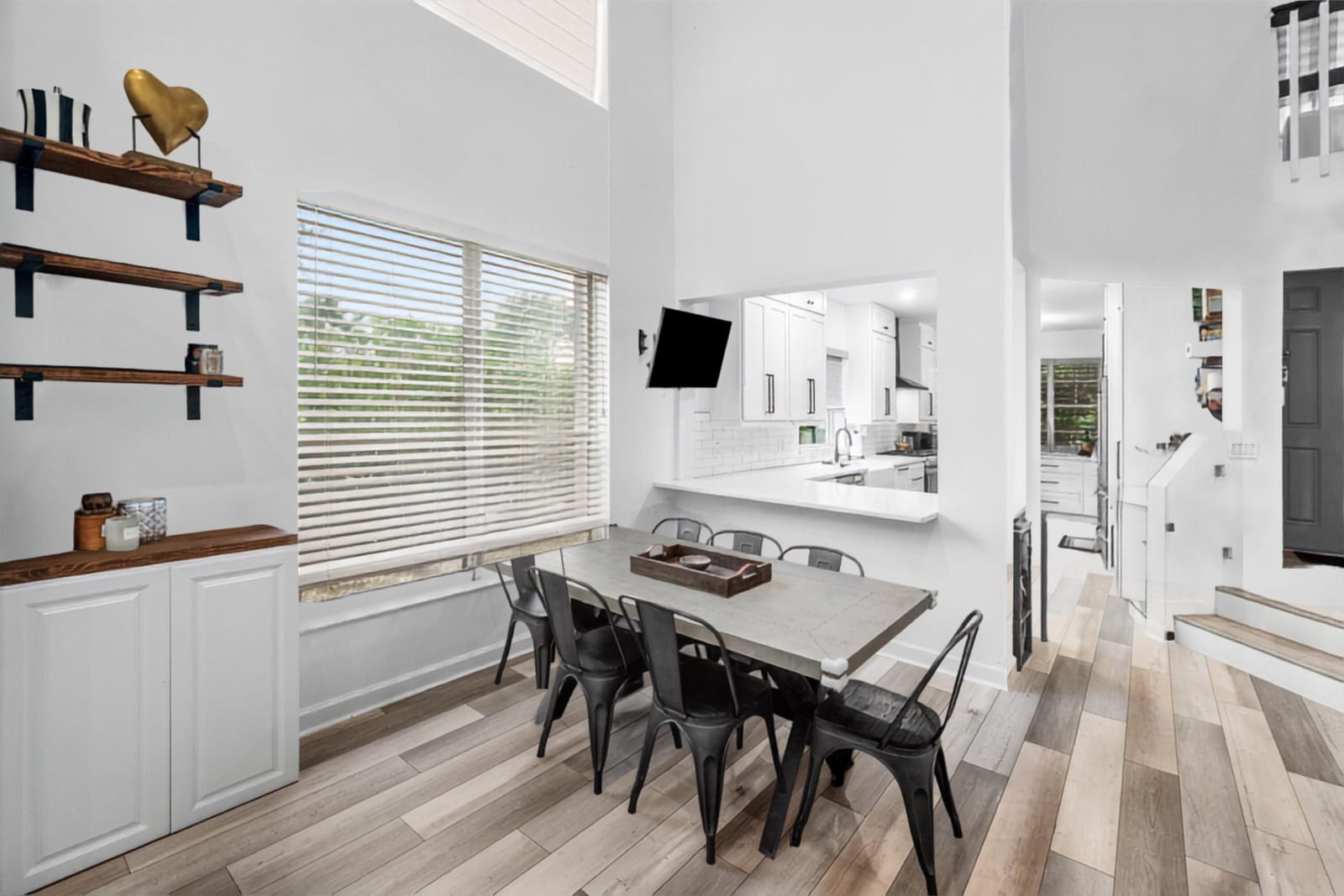 5705 NW 42ND Court — photo 9