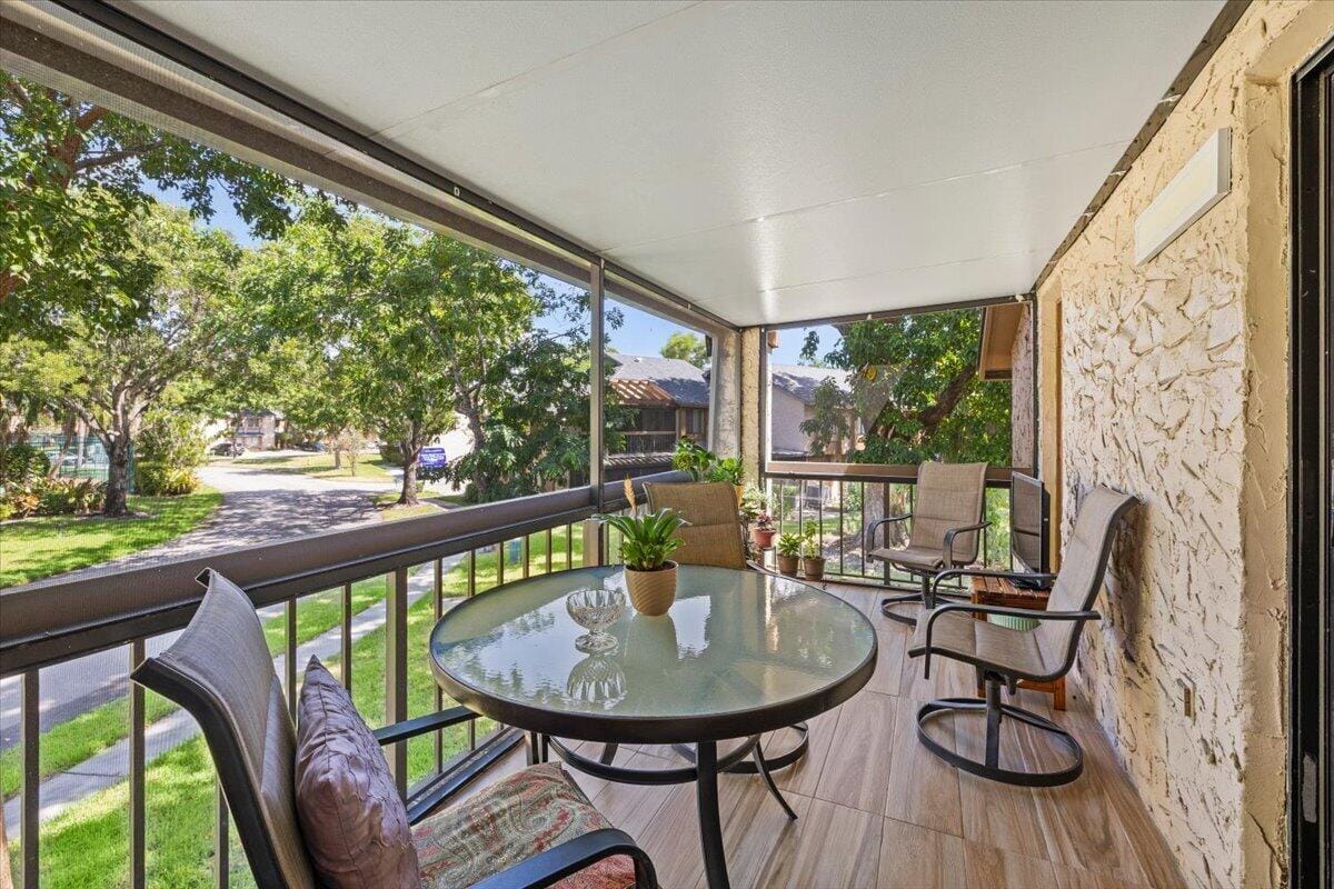 130 WIMBLEDON LAKE Drive, Plantation, FL 33324 photo 27