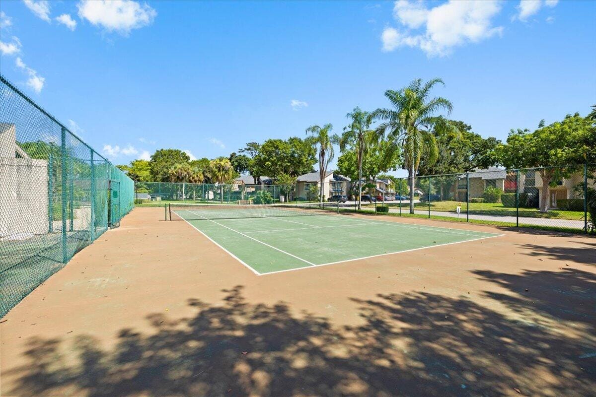 130 WIMBLEDON LAKE Drive, Plantation, FL 33324 photo 29