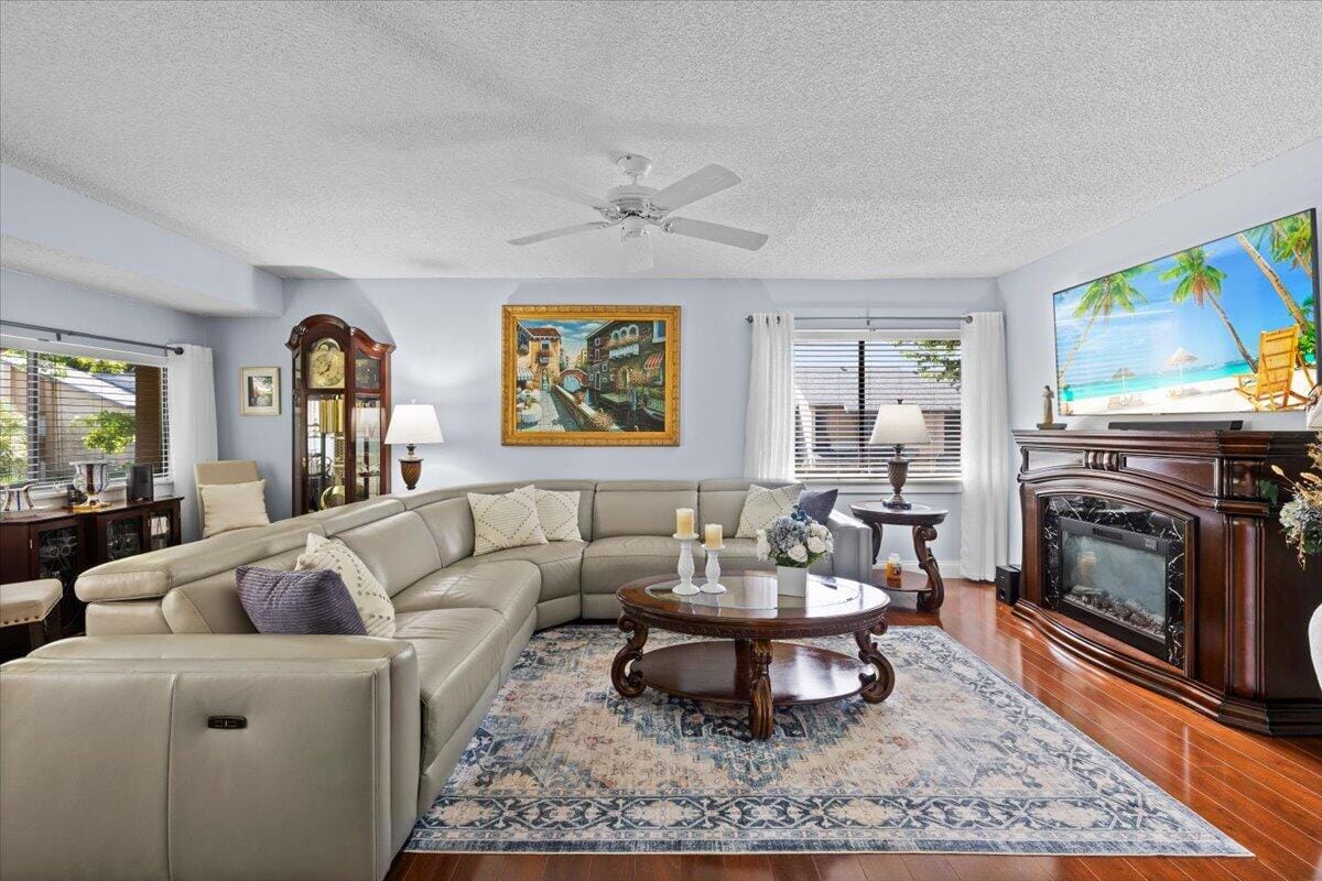 130 WIMBLEDON LAKE Drive, Plantation, FL 33324 photo 8