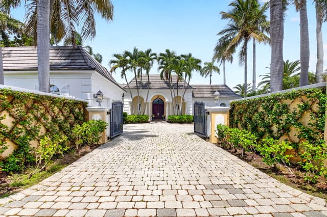 255 CHERRY Lane, Palm Beach, FL 33480