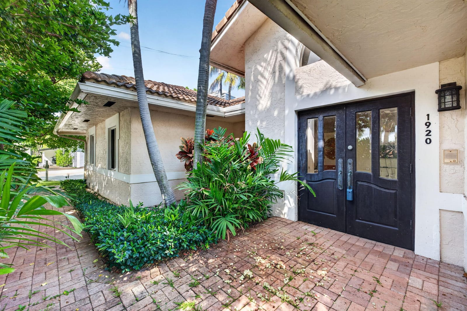 1920 E Terra Mar Drive, Lauderdale-By-The-Sea, FL 33062 photo 6