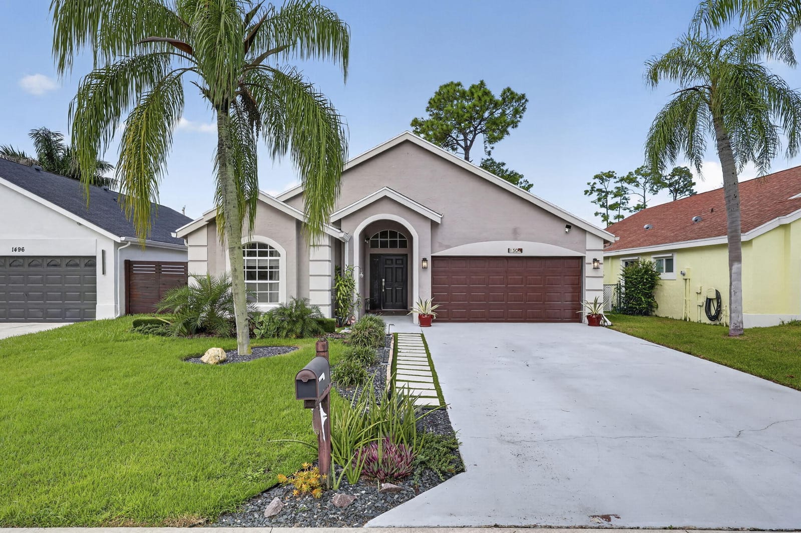 1504 LAKE BREEZE Drive, Wellington, FL 33414