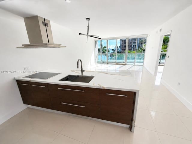 465 Brickell Avenue 417, Miami, FL 33131