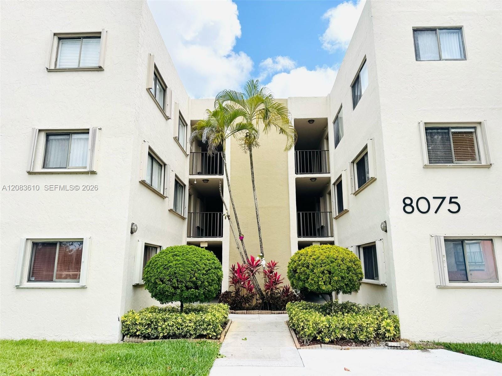 8075 SW 107th Avenue 123, Miami, FL 33173