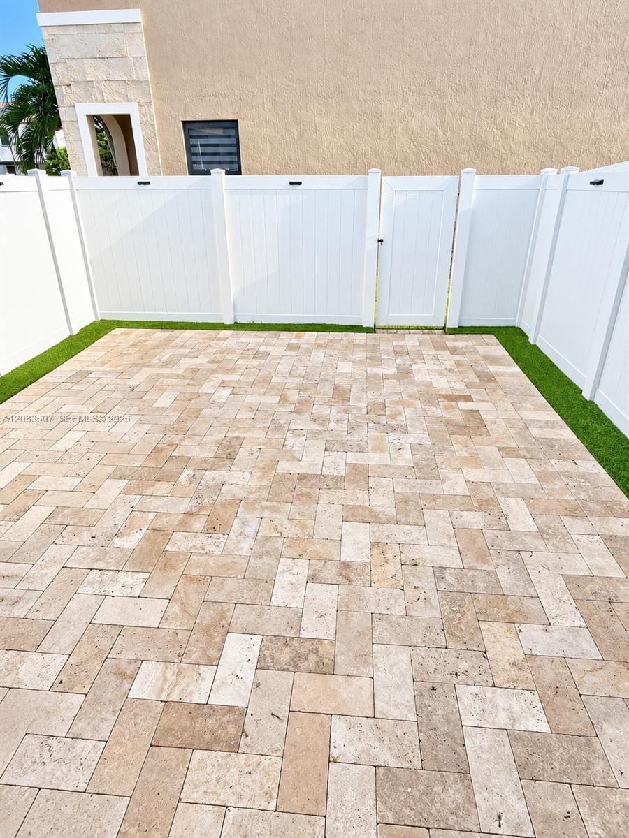 3393 W 105th Terrace, Hialeah, FL 33018 photo 13