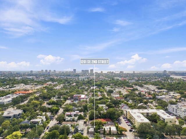 1201 SE 2ND Street 3, Fort Lauderdale, FL 33301