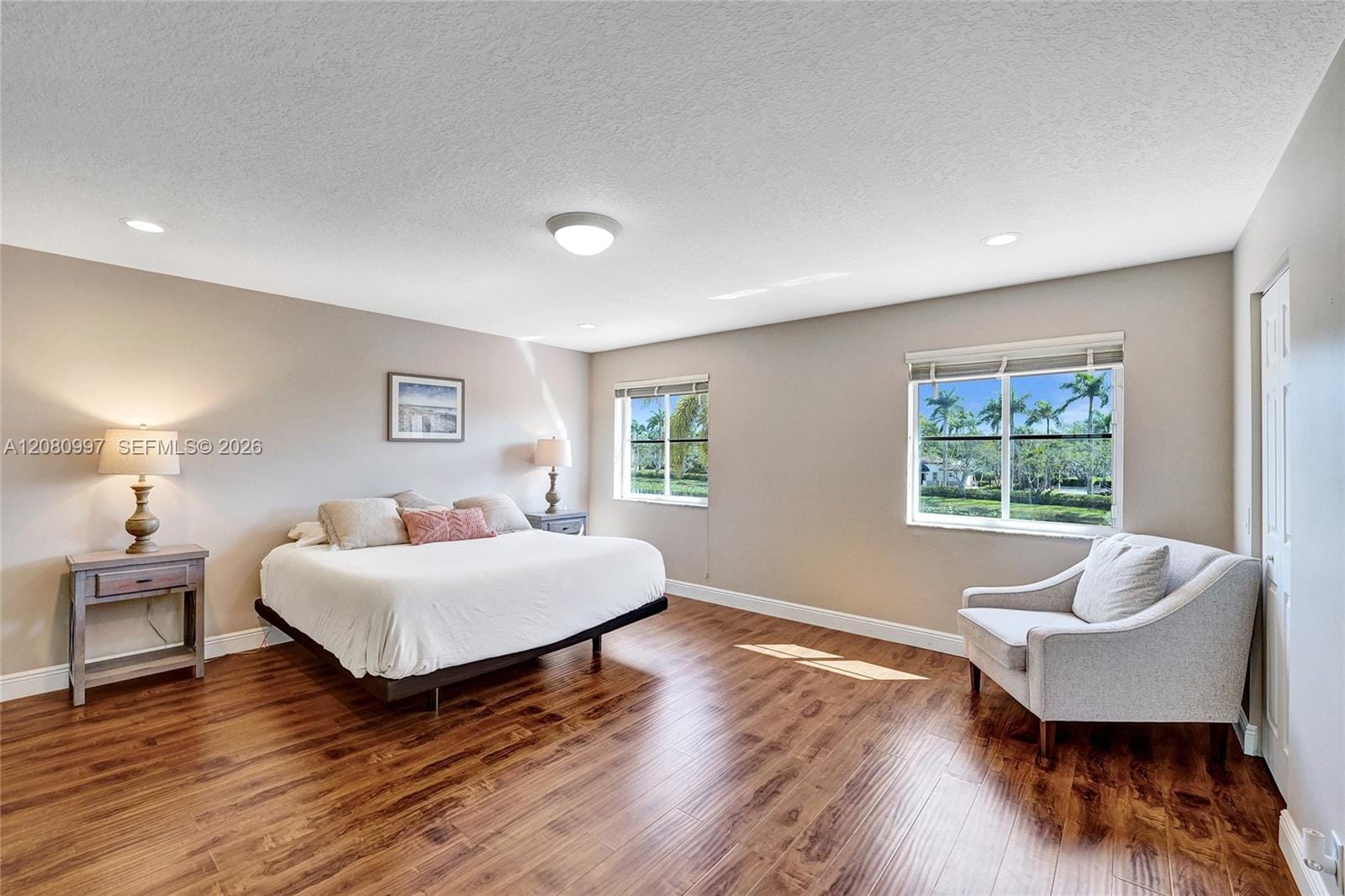 3892 Falcon Ridge Circle — photo 10