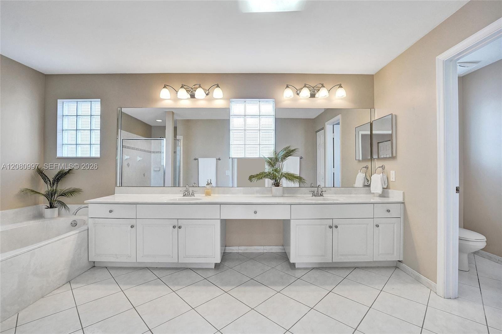3892 Falcon Ridge Circle — photo 12