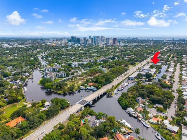 1000 SW 12th Street 203, Fort Lauderdale, FL 33315