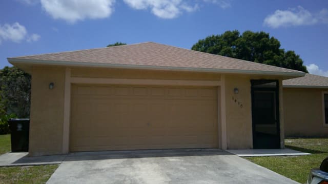 1490 SE Grapeland Avenue, Port St. Lucie, FL 34952