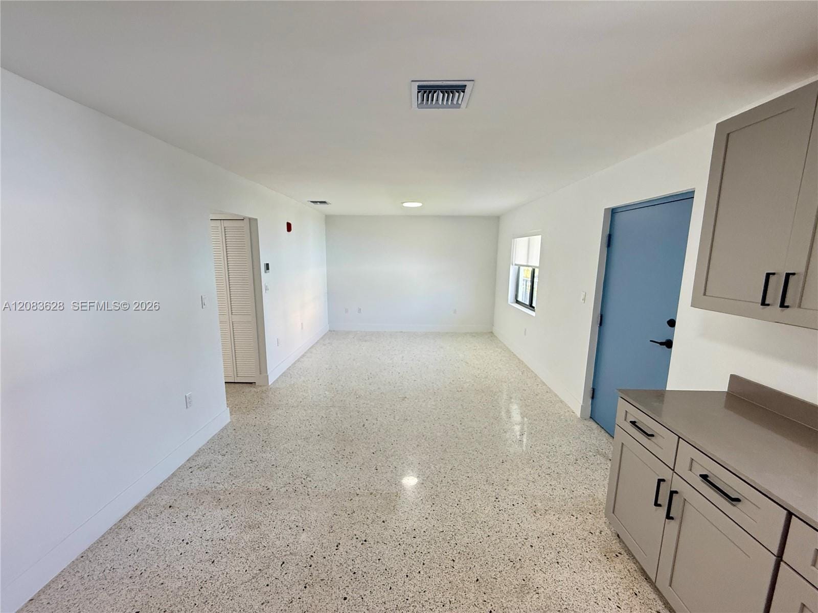 180 NE 57th Street 14 — photo 4