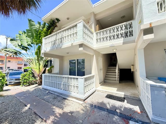 1057 SW 7th Street 1, Miami, FL 33130
