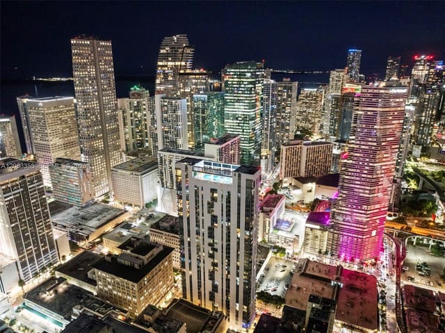 151 SE 1st Street 1508, Miami, FL 33131