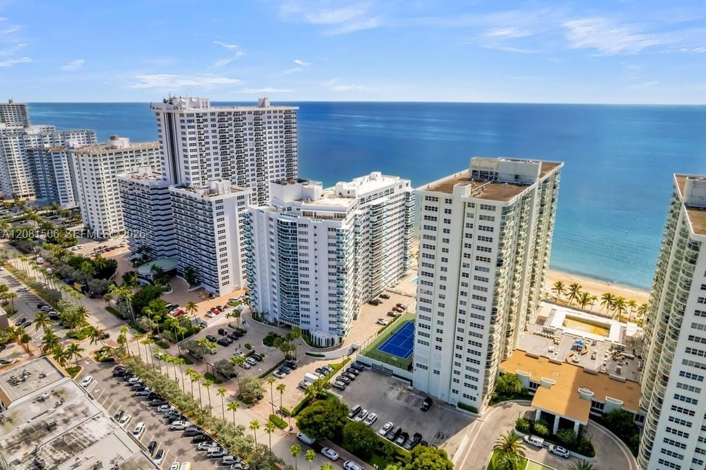 3430 Galt Ocean Drive 305 — photo 2