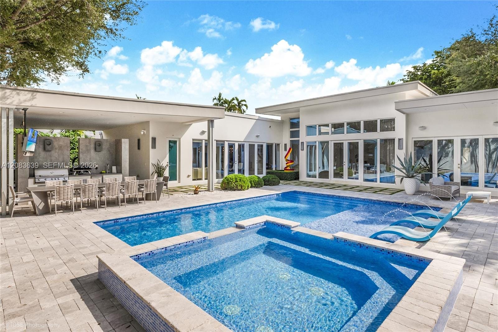 137 W Shore Drive, Miami, FL 33133