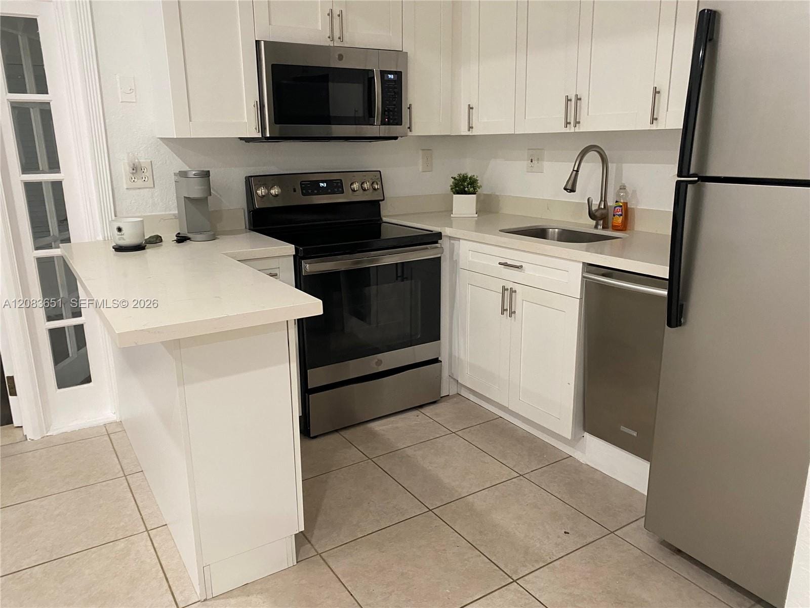 1 Edgewater Drive 103 — photo 4