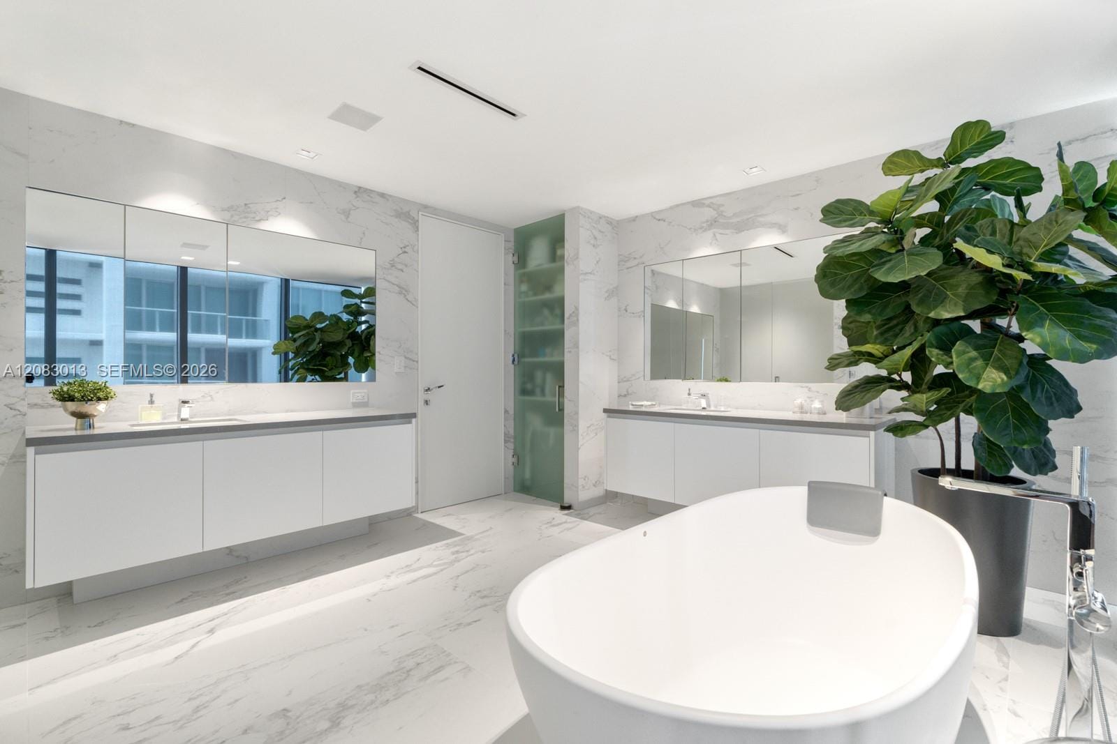 1000 Biscayne Boulevard 3402, Miami, FL 33132 photo 27