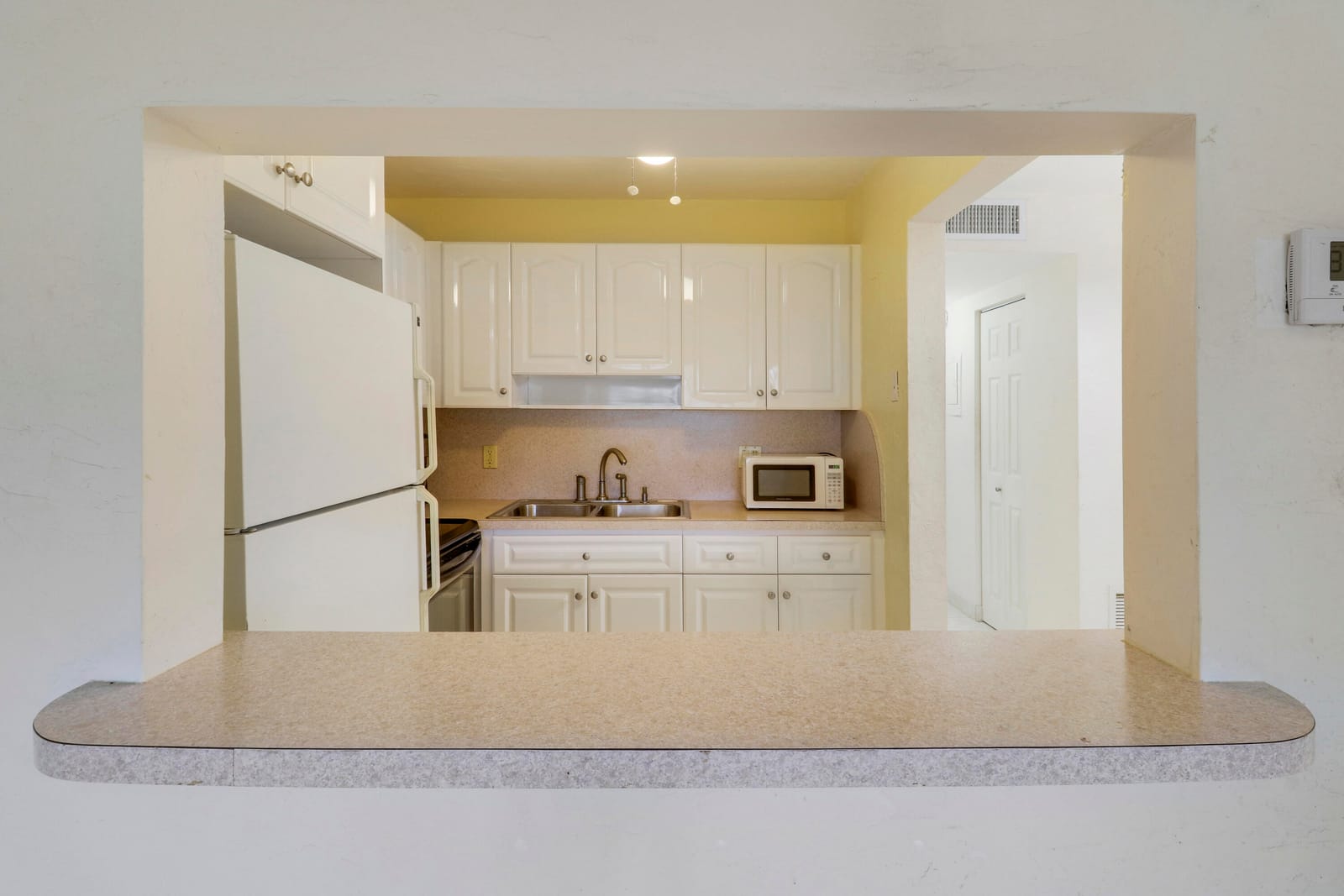3040 LAKE OSBORNE Drive 109 — photo 12